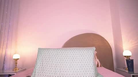 Alexa online show from November 27, 11:56 am