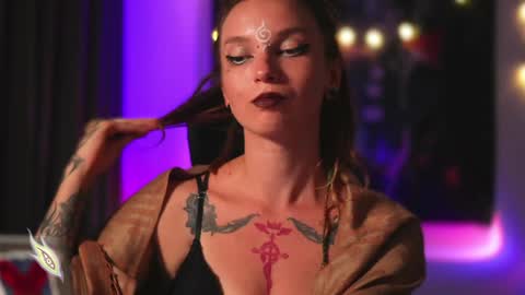 Snapshot of _alicemorrison_ chatting on December 9, 3:44 pm Alice Morrison Mistress Datura online show from December 9, 3:44 pm