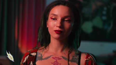 Snapshot of _alicemorrison_ chatting on December 23, 4:06 pm Alice Morrison Mistress Datura online show from December 23, 4:06 pm