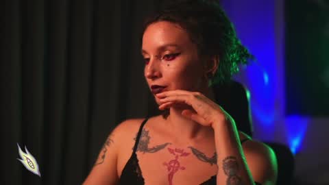 Snapshot of _alicemorrison_ chatting on January 11, 7:16 pm Alice Morrison Mistress Datura online show from January 11, 7:16 pm