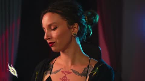 Snapshot of _alicemorrison_ chatting on January 28, 4:52 pm Alice Morrison Mistress Datura online show from January 28, 4:52 pm