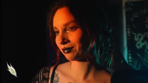 Snapshot of _alicemorrison_ chatting on November 25, 7:03 pm Alice Morrison Mistress Datura online show from November 25, 7:03 pm