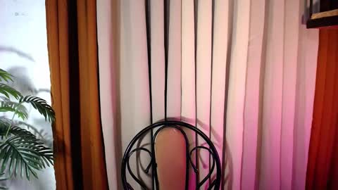 Amy online show from November 8, 8:03 am