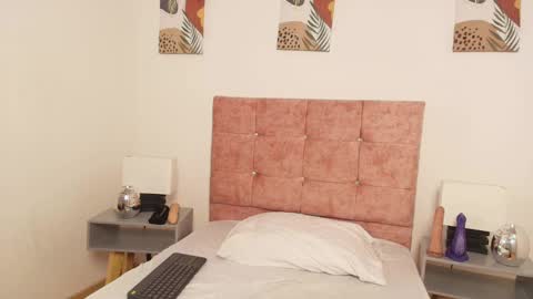 Snapshot of _andrewfalcon2 chatting on January 23, 12:30 pm _andrewfalcon2 online show from January 23, 12:30 pm