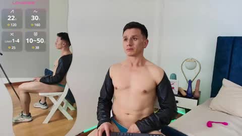 Snapshot of _andrewfalcon2 chatting on March 11, 8:31 pm _andrewfalcon2 online show from March 11, 8:31 pm