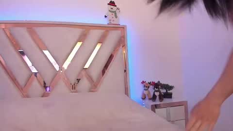 Snapshot of _andyy__ chatting on December 16, 5:11 pm Andy online show from December 16, 5:11 pm