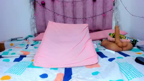 Any online show from December 19, 7:40 pm