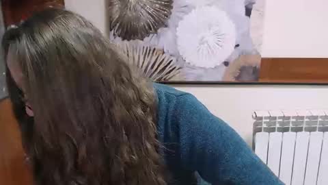 Anna online show from December 5, 10:12 am