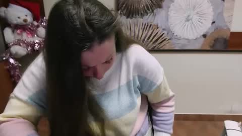 Anna online show from December 9, 10:43 am