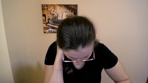 Anna online show from February 20, 7:45 am