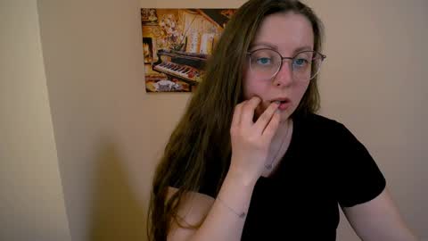 Anna online show from March 10, 10:26 am