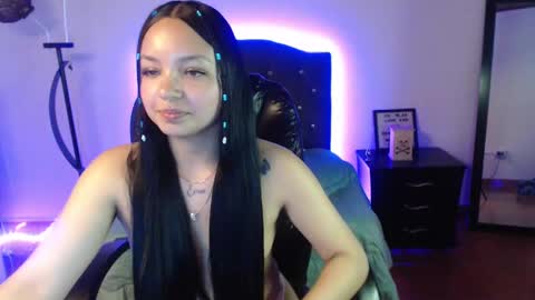 Anne online show from December 4, 10:19 pm