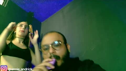 Snapshot of _annie_andrick_ chatting on October 8, 1:42 pm Annie Andrick online show from October 8, 1:42 pm