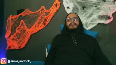 Snapshot of _annie_andrick_ chatting on October 23, 2:05 pm Annie Andrick online show from October 23, 2:05 pm