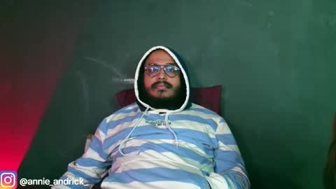 Snapshot of _annie_andrick_ chatting on November 8, 1:00 pm Annie Andrick online show from November 8, 1:00 pm
