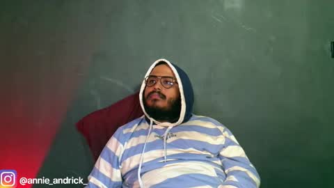 Snapshot of _annie_andrick_ chatting on November 10, 12:59 pm Annie Andrick online show from November 10, 12:59 pm