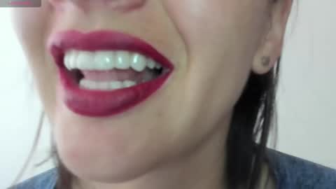 antonia online show from November 16, 4:56 pm