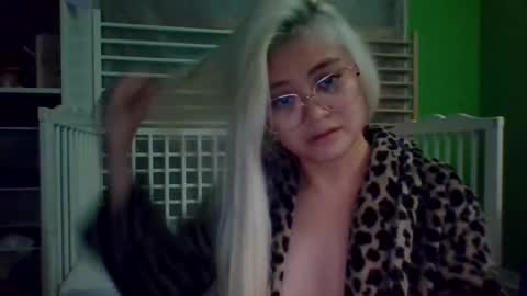 _aradel online show from December 3, 6:54 am