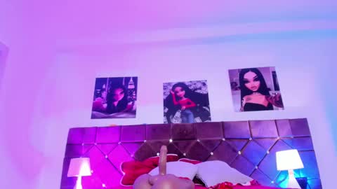 Ariana  online show from February 18, 3:21 pm