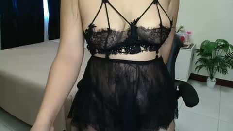 Angie online show from September 12, 2:55 am