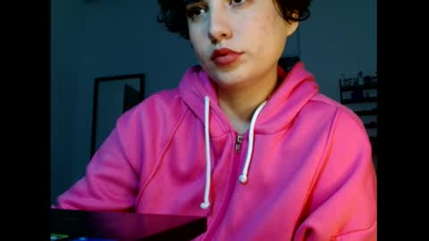 Snapshot of _atenea_golden chatting on November 8, 9:09 am atenea online show from November 8, 9:09 am