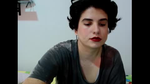 Snapshot of _atenea_golden chatting on November 12, 2:28 pm atenea online show from November 12, 2:28 pm