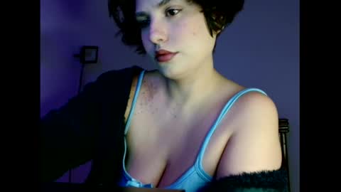 Snapshot of _atenea_golden chatting on November 27, 7:10 am atenea online show from November 27, 7:10 am