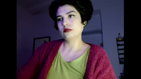 Snapshot of _atenea_golden chatting on November 30, 8:18 am atenea online show from November 30, 8:18 am