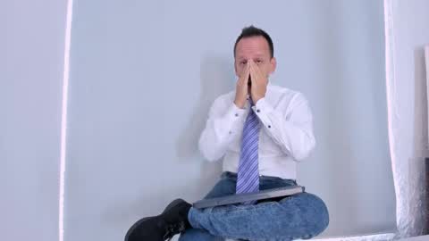 _axelking_ online show from November 5, 11:43 am