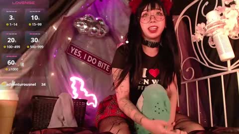 Crystal online show from October 4, 6:06 pm