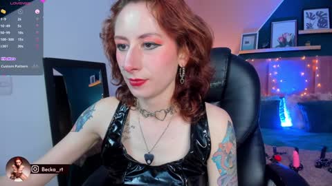 Sofia online show from December 3, 3:55 pm