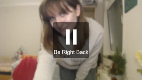 Snapshot of _biscotti_ chatting on February 6, 3:52 pm _biscotti_ online show from February 6, 3:52 pm