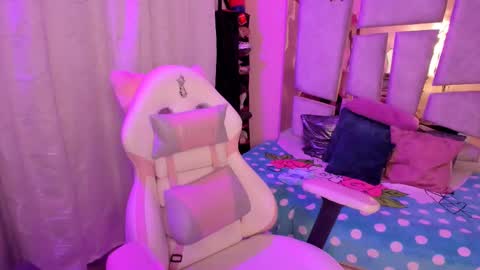 Snapshot of _briigite chatting on September 9, 4:34 am Angie Independent model online show from September 9, 4:34 am