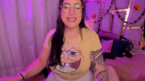 Snapshot of _briigite chatting on October 19, 10:43 pm Angie Independent model online show from October 19, 10:43 pm