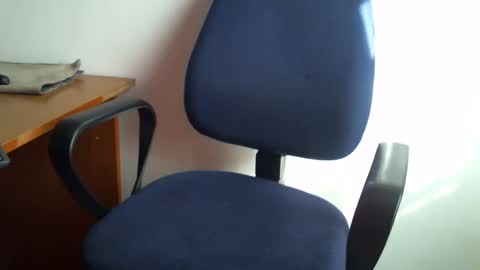 I will be back soon  online show from February 18, 5:42 am