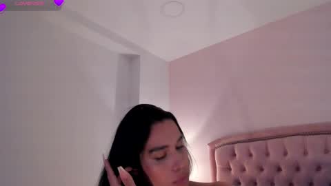 Snapshot of _cailyn chatting on October 16, 8:43 pm cailyn online show from October 16, 8:43 pm