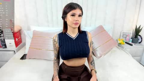 Snapshot of _cherry1 chatting on February 10, 5:14 am Cherry C. online show from February 10, 5:14 am