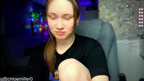 _chloe_miller_ online show from January 3, 3:12 pm