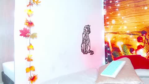 Katy online show from December 17, 11:59 pm