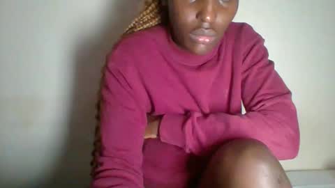 clara online show from February 12, 6:51 am