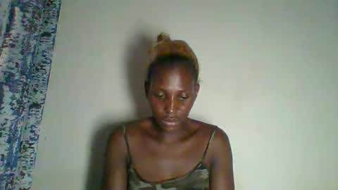 clara online show from March 4, 9:07 am