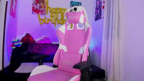  Chloe  online show from September 16, 12:11 am