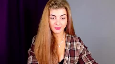 Snapshot of _comefeelme_ chatting on October 19, 4:57 am D online show from October 19, 4:57 am