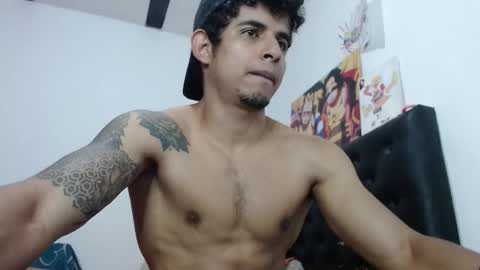 Snapshot of _crissgex_ chatting on October 23, 5:33 pm crissgex online show from October 23, 5:33 pm