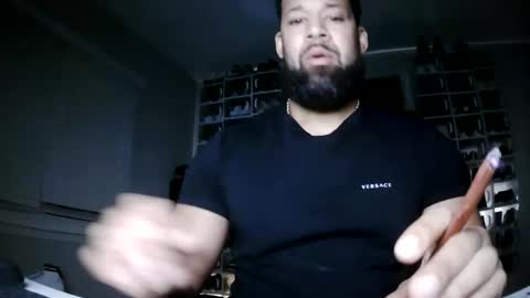 Snapshot of _da_d1ck_ chatting on December 8, 6:01 am Da d1ck online show from December 8, 6:01 am