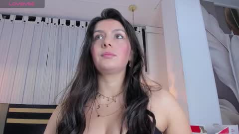 Dahiana Lincoln online show from February 9, 11:15 pm