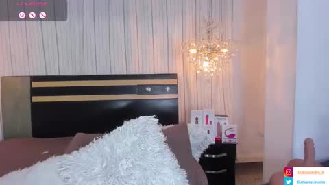 Dahiana Lincoln online show from February 15, 9:59 pm