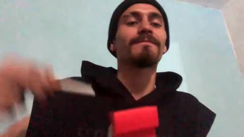 Snapshot of _delacruz911_ chatting on February 1, 6:19 pm delacruz online show from February 1, 6:19 pm