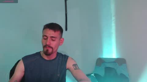 Snapshot of _delacruz911_ chatting on February 8, 2:47 am delacruz online show from February 8, 2:47 am