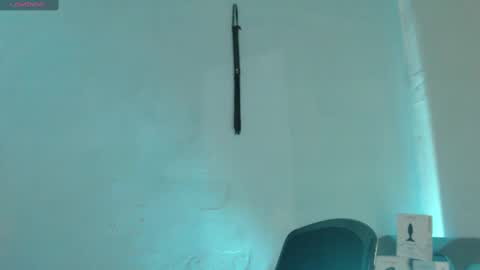 Snapshot of _delacruz911_ chatting on February 11, 5:16 am delacruz online show from February 11, 5:16 am